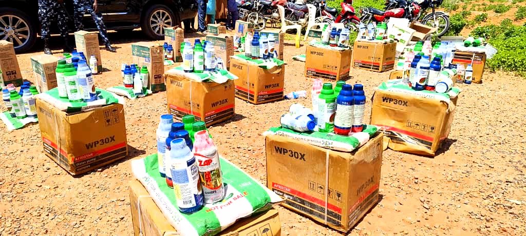 NEMA distributes livelihood relief materials to 9,100 vulnerable persons in Kebbi