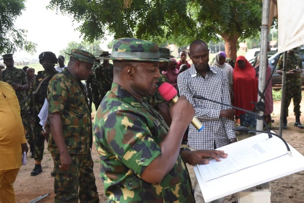 GOC  inaugurates 12 residential blocks for Soldiers in Giginya Barracks, 