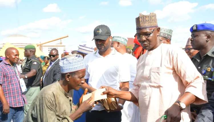 Gov Sule distributes palliatives to 3,100 vulnerable persons in 3 LGAs
