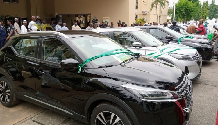 Wike presents vehicles to 3rd class chiefs in FCT, promises improved welfare