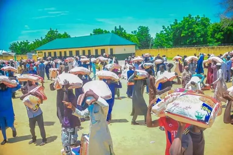 Yobe distributes palliative food items to 137,000 households in 6 LGs