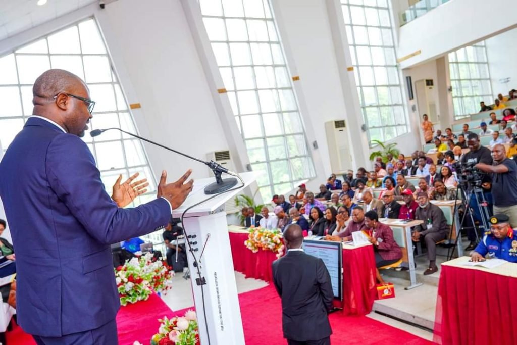 99,985 Nigerian students left for UK varsities in 5 years — Minister