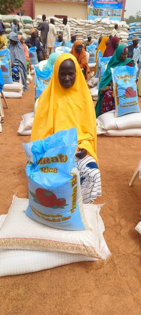 KEBBI'S SUCCESS STORY ON DISTRIBUTION OF PALLIATIVES  UNDER THE LEADERSHIP OF GOV. NASIR  