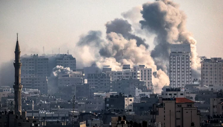 Israel-Gaza crisis: UN envoy calls for inquiry into hospital strike