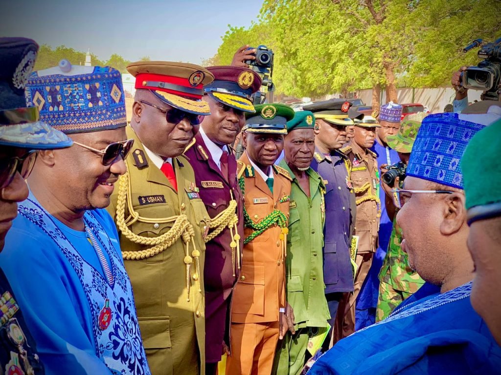 Gov. Idris lays wreath in memory of Nigerian fallen Heroes 