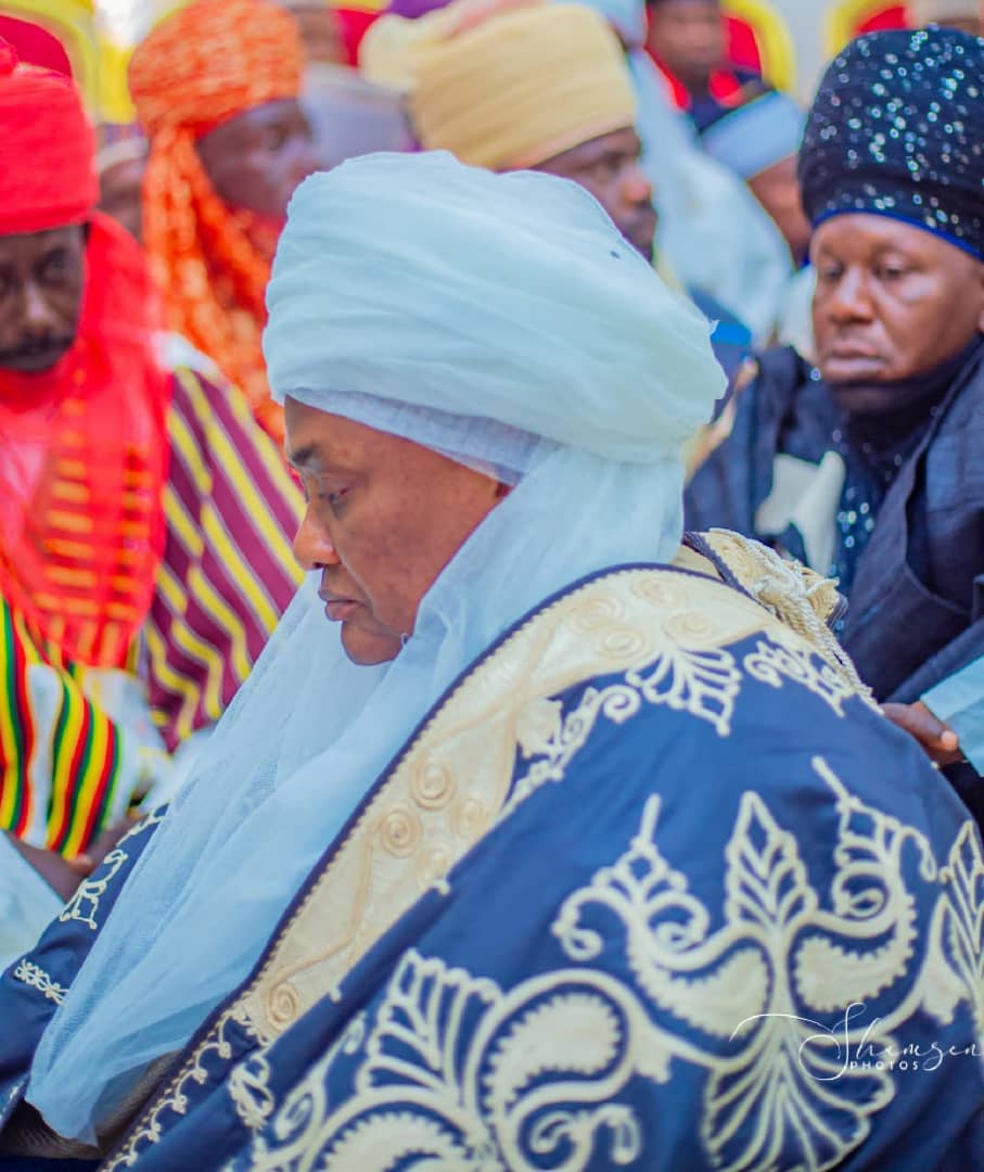 Ex D/Governor Sule- Katagum turban as the 9th Waziri Katagum