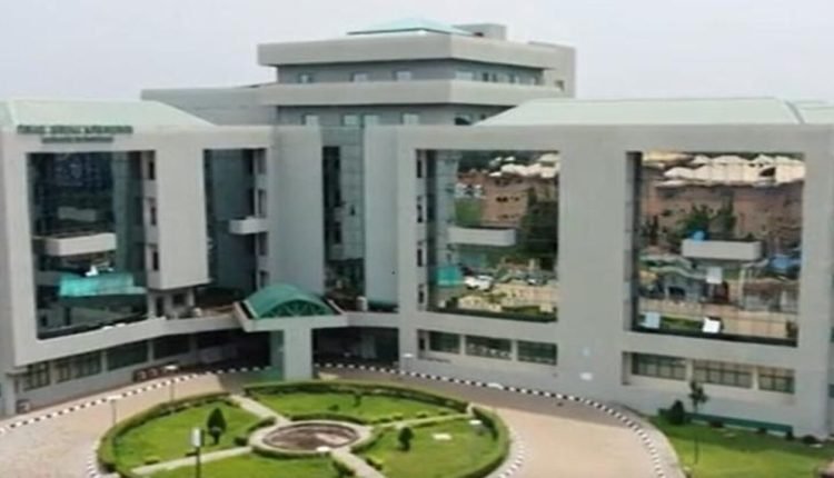Silas Onu, a lawyer, has threatened to sue the Police Service Commission (PSC) for “performing its functions without board members”.