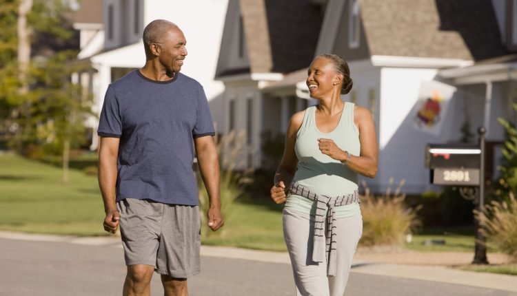 15 Major Benefits of Walking, According to Experts