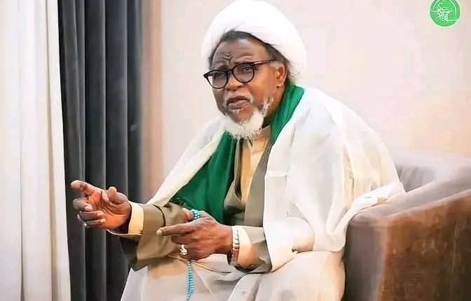 Ramadan: Sheikh Zakzaky Distributes Foodstuffs to the Needy