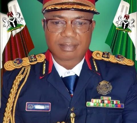 The Commandant, Nigeria Security and Civil Defence Corps (NSCDC) Osun State Command, Michael Adaralewa Ph.D has urged muslim faithful across the