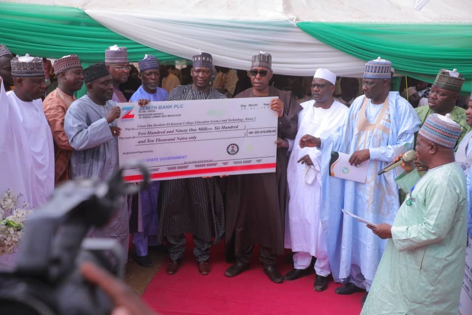 Zulum flags off training for 1,949 teachers