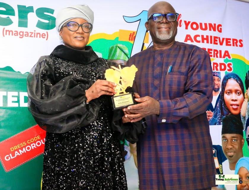 EFCC Officer Bags Young Achievers’ Award