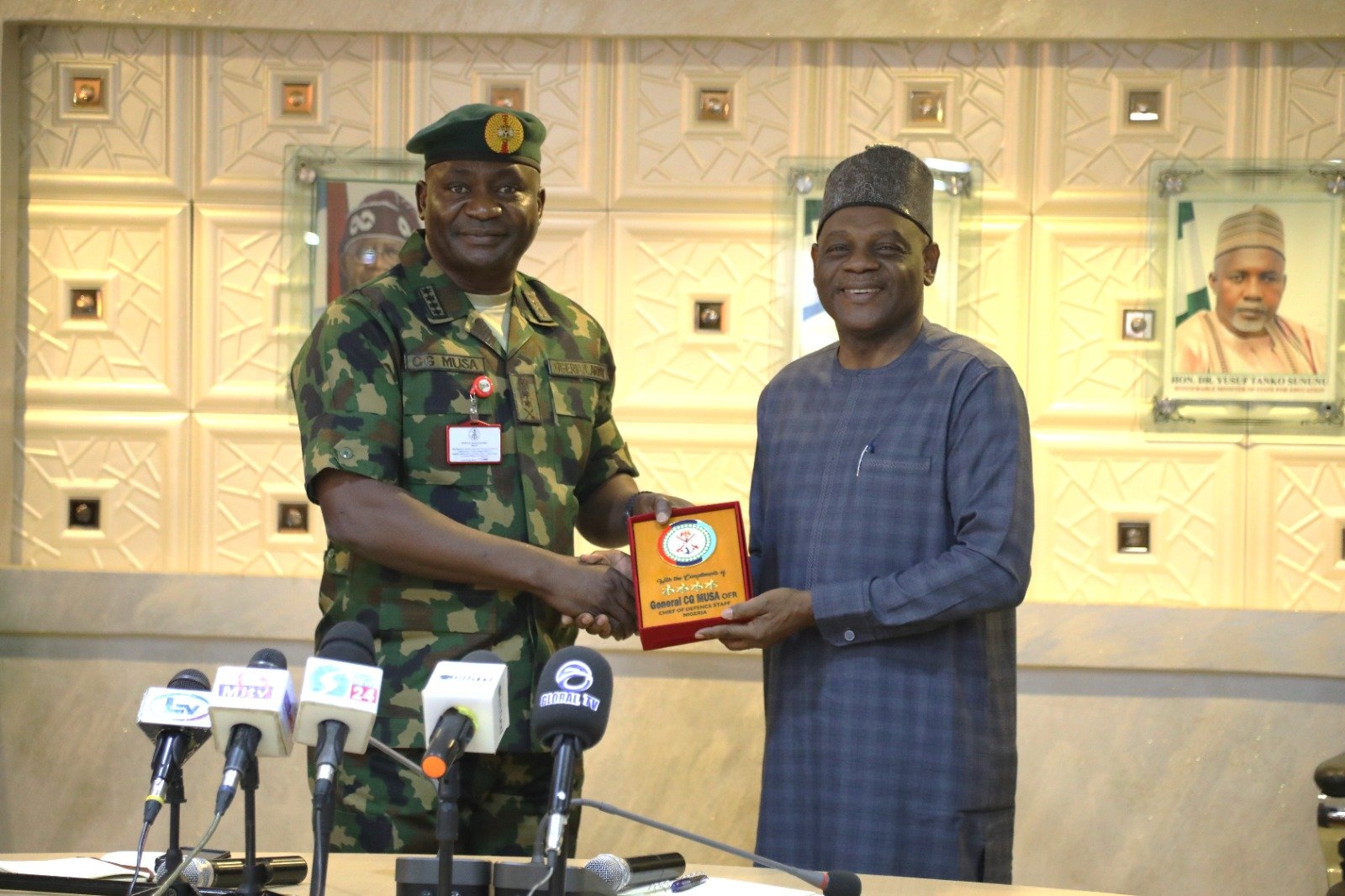 PHOTO NEWS: The Chief of Defence Staff, was at Tetfund today for strategic engagement.
