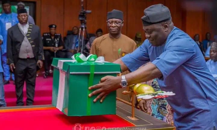 Taraba governor presents N429 budget to state assembly