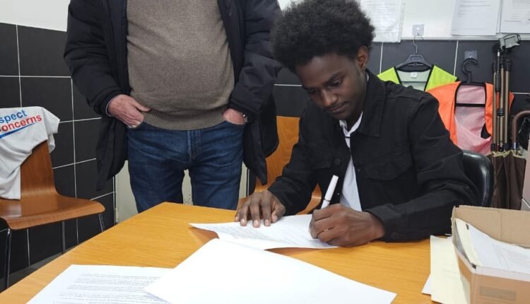 Portugal Football Club Signs on 19-Year-Old Nigerian- born Footballer, Yaqub Usman-Malah