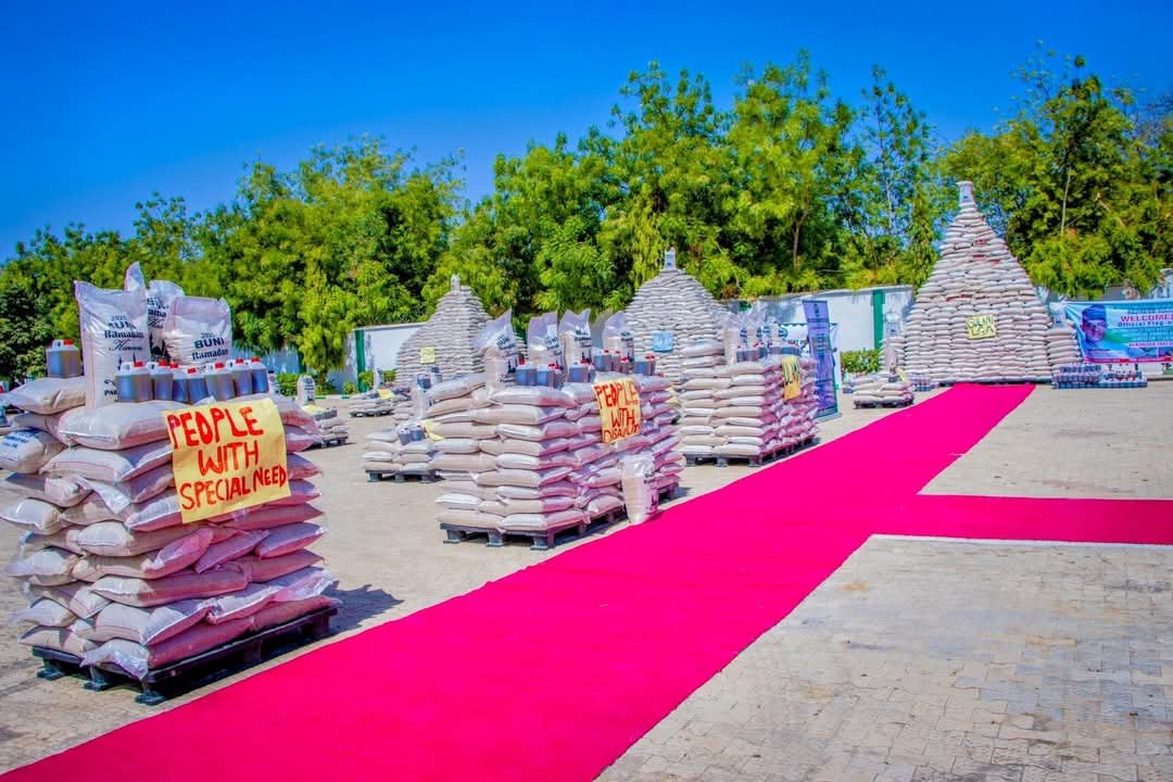 Yobe Governor Launches Massive Ramadan Food Distribution