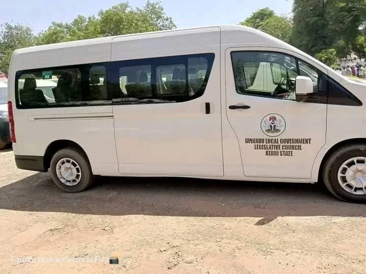 Kebbi Governor Empowers Local Government Councils with New Buses