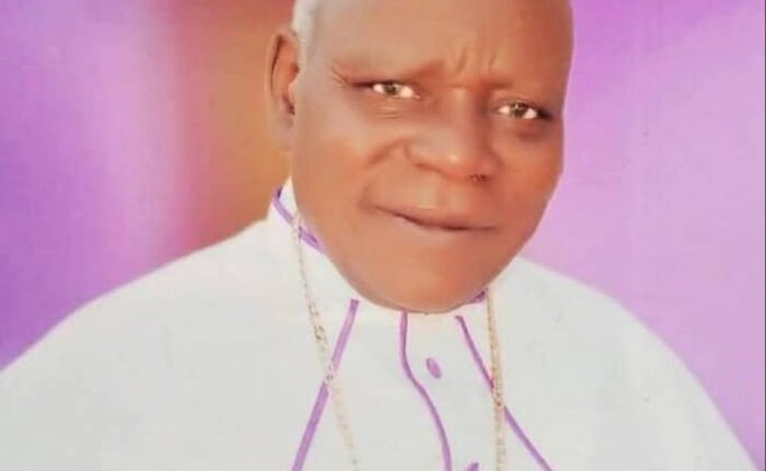 Pioneer Nasarawa State CAN Chairman buried amidst tears, eulogies