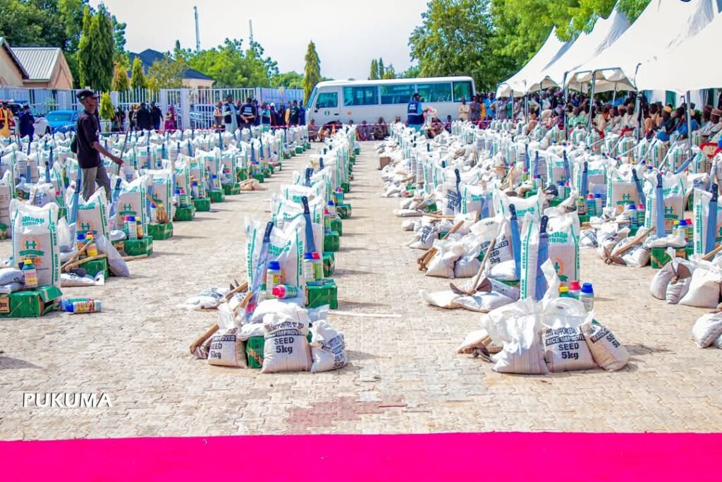 Gov. Buni's Agricultural Initiative Provides Relief and Hope to 1,000 Displaced Households and their Host Communities