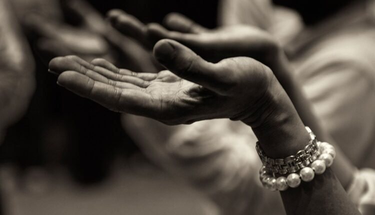 Religious leaders seek inclusion of sign language interpretation in worship