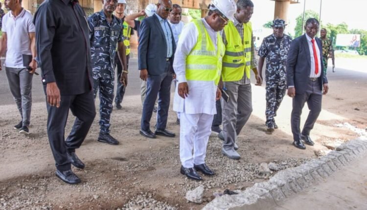 FG begins reconstruction of collapsed Keffi flyover