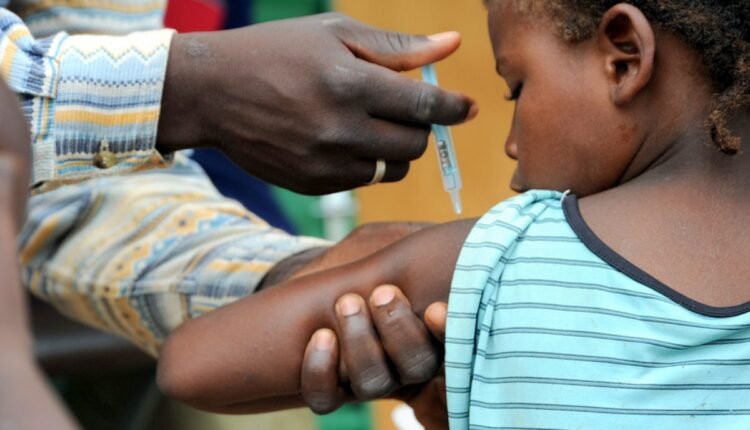 Benue Govt. vaccinates 300 Yelewata IDPs against measles, polio