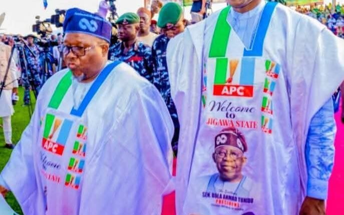 President Tinubu Receives over 64,000 Jigawa Defectors into APC