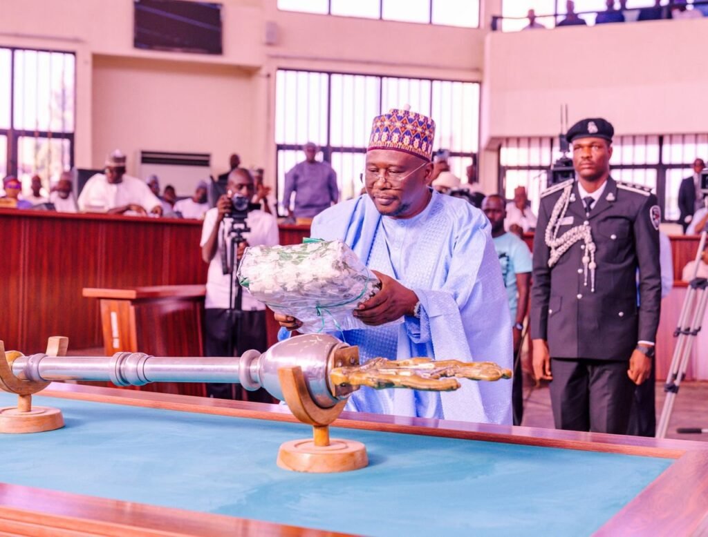 Gov. Fintiri presents N583.3bn 2026 appropriation bill to state assembly