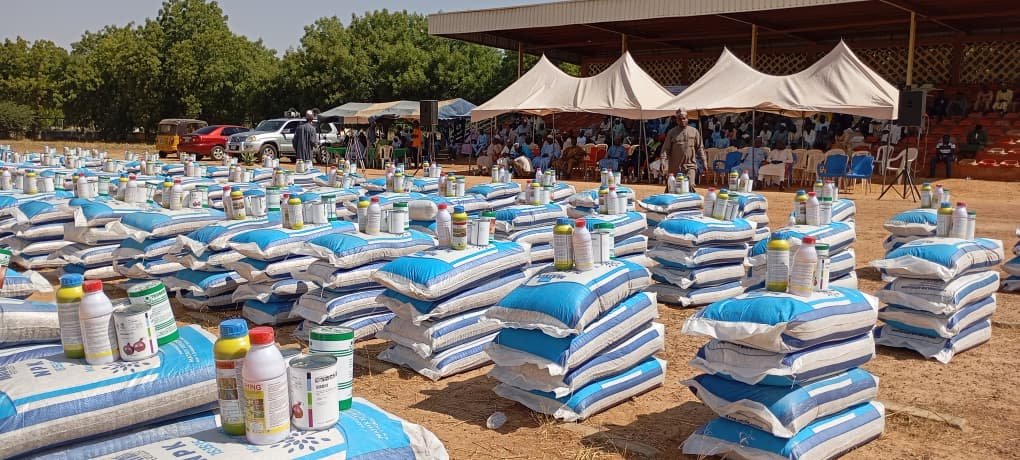 NADF, in collaboration with the Yobe government, launches an emergency onion farmers intervention programme.