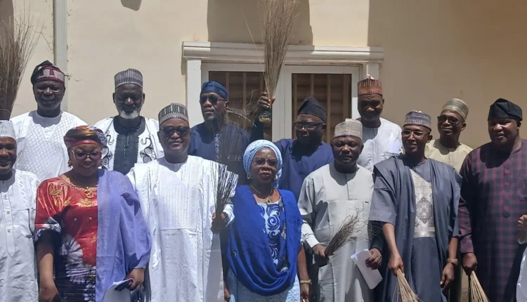 Adamawa exco members, special advisers defect to APC