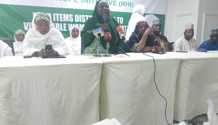 First Lady Sen. Oluremi supportes 2,000 vulnerable women  in Yobe