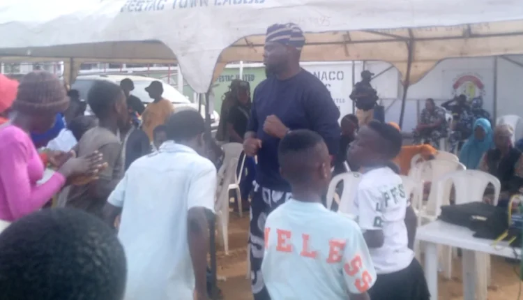 Ex-lawmaker marks 10th Children’s Day party in Lagos