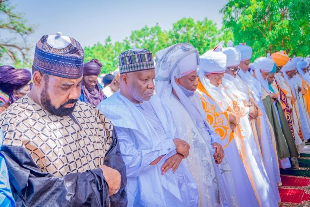 Eid-el-Kabir:Governor Inuwa Yahaya Joins Emir of Gombe, Muslim Faithful for Eid Prayers