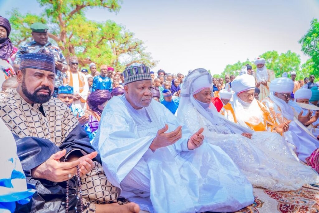Eid-el-Kabir:Governor Inuwa Yahaya Joins Emir of Gombe, Muslim Faithful for Eid Prayers