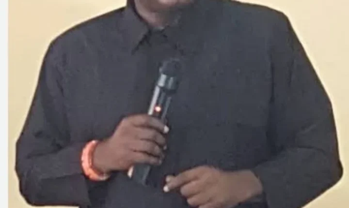 A true father goes through unspeakable experiences -Aniebonm