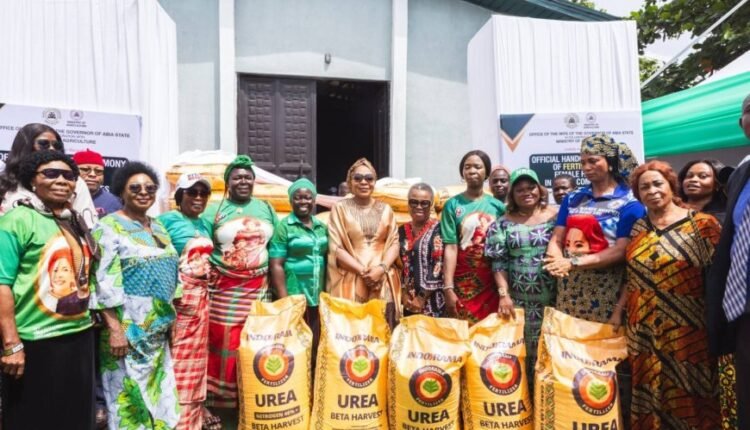 Governor’s wife leads “Every Home A Garden” drive for 3,500 Kebbi women farmers