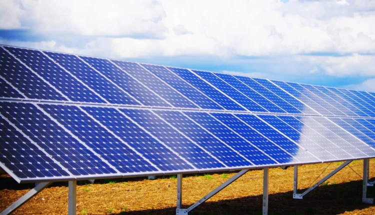 NRGI urges Nigeria to balance gas, renewable energy investments