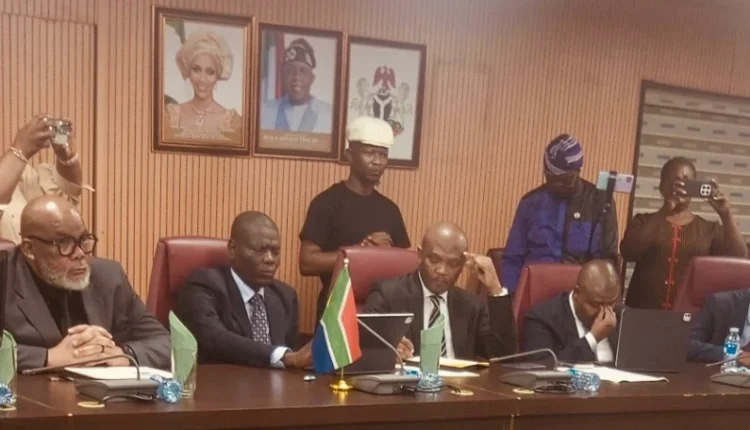 Nigeria demands end to attacks in South Africa