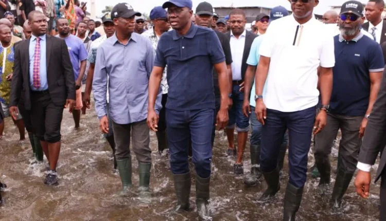 Sanwo-Olu inspects drainage channel clearing at flooded Lekki corridor