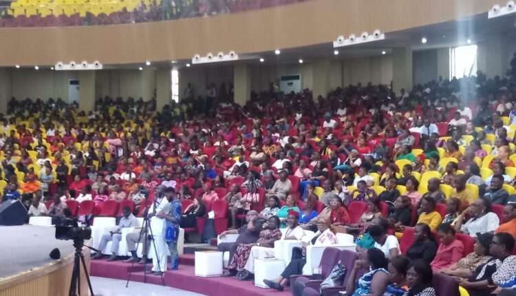 Enugu Enugu inducts 2,299 teachers, warns against extortion, truancy