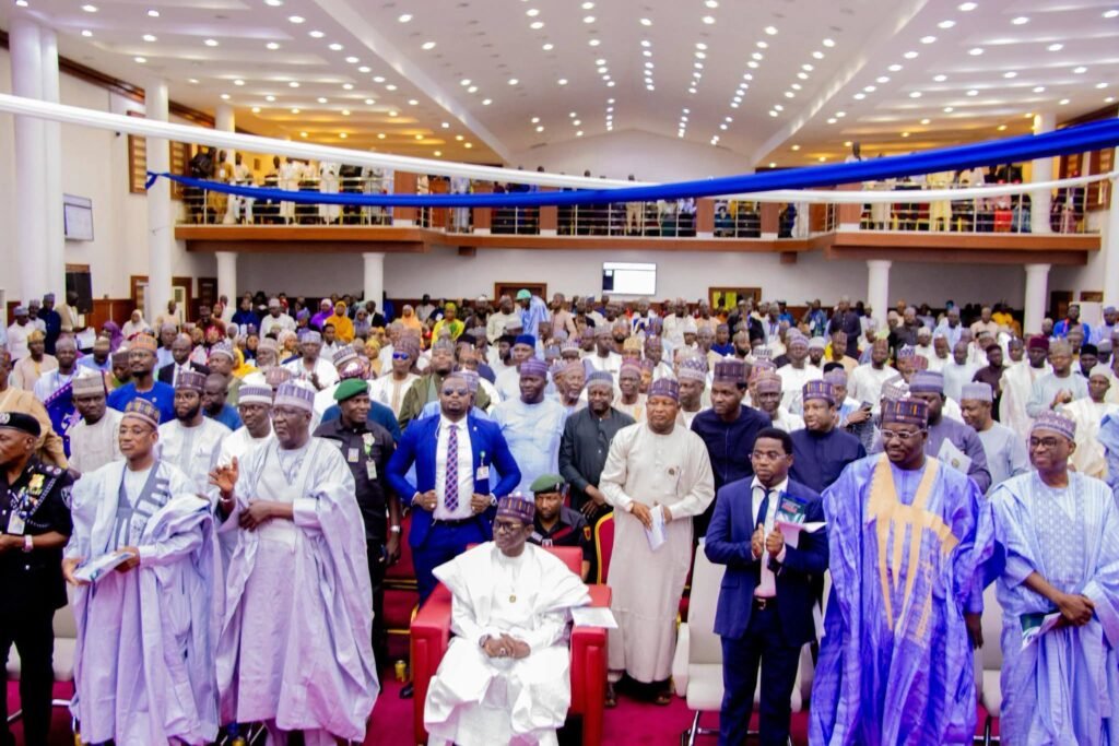Yobe State Governor, Hon. Mai Mala Buni, has commended the state-owned Microfinance Bank