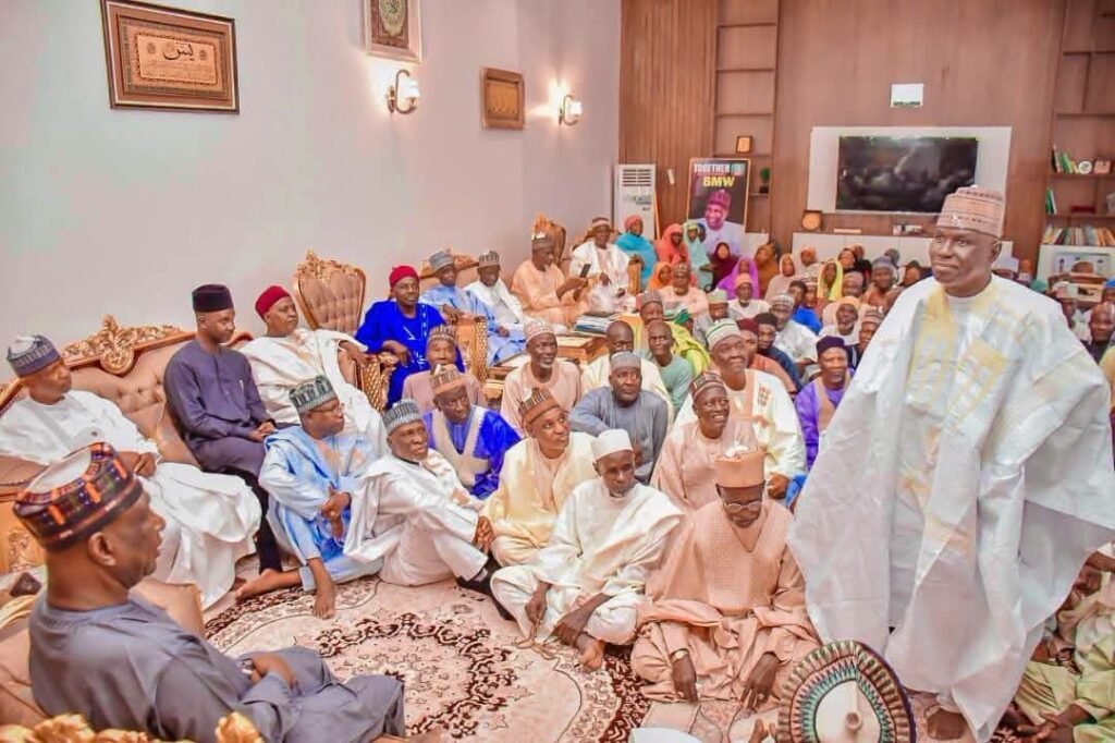 FORMER NEAZDP STAFF FROM BORNO & YOBE PAY SOLIDARITY VISIT TO APC GUBERNATORIAL CANDIDATE, BABA MALAM WALI mni