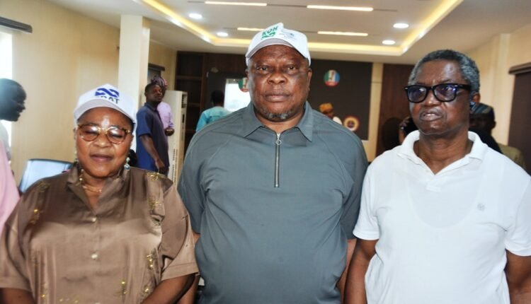 Lawmaker facilitates rehabilitation of 2 Apapa roads