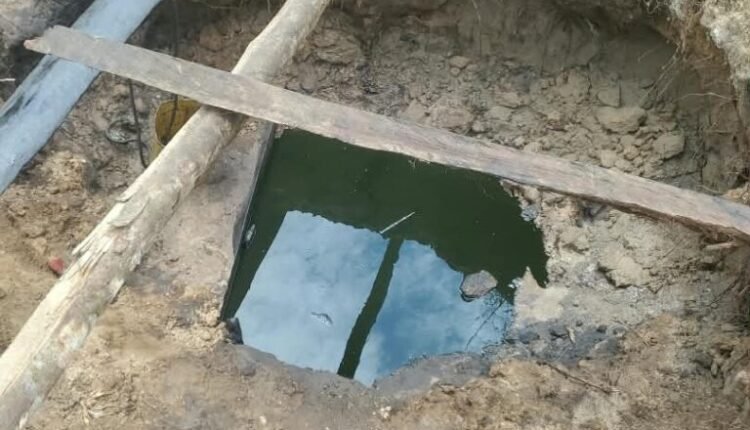 Navy uncovers 10,000 litres of suspected crude oil in Delta