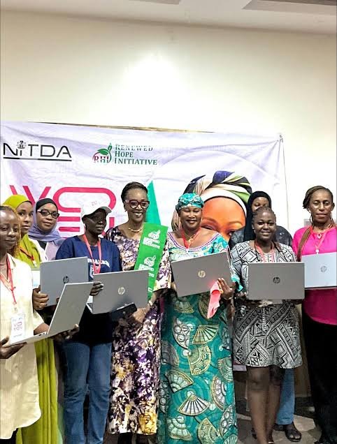 First Lady gives digital learning devices to students in Rivers
